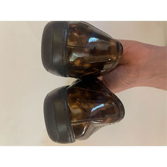 B.O.C. Women’s Tortoise Flat Slip On Comfort Shoes Size 8.5 - Picture 6 of 10